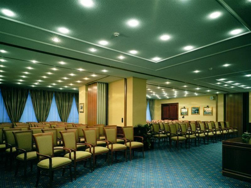 Hotel Grand Bonavia 4*